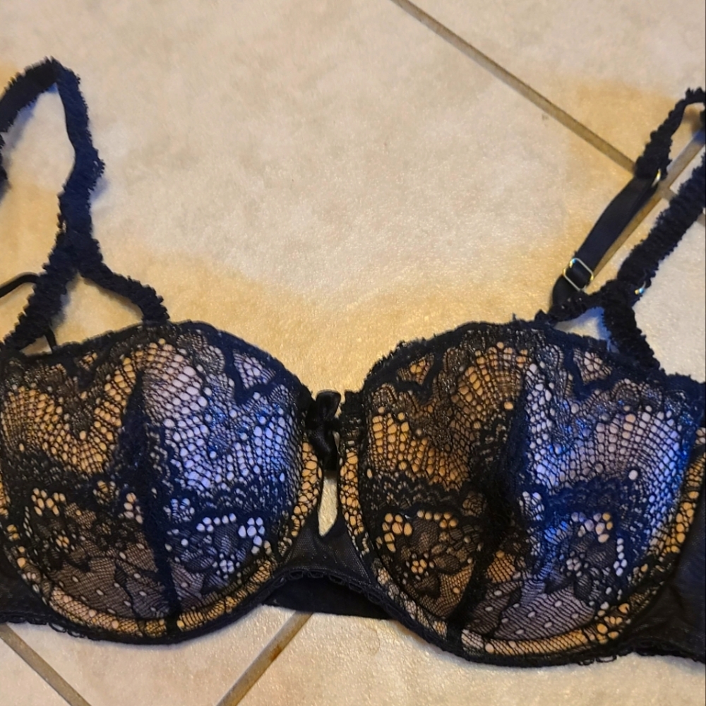 Adore me bra